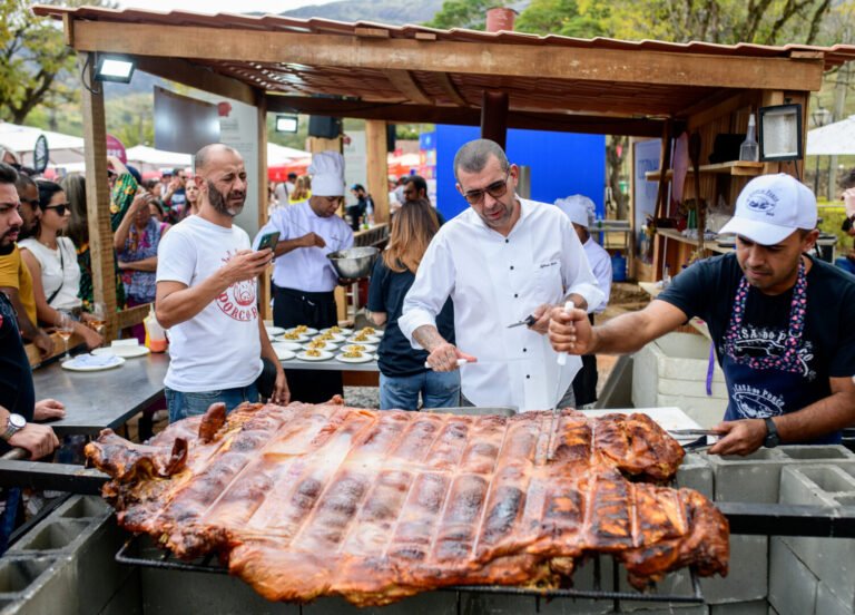 25° Festival Cultura e Gastronomia de Tiradentes recebe 65 mil pessoas